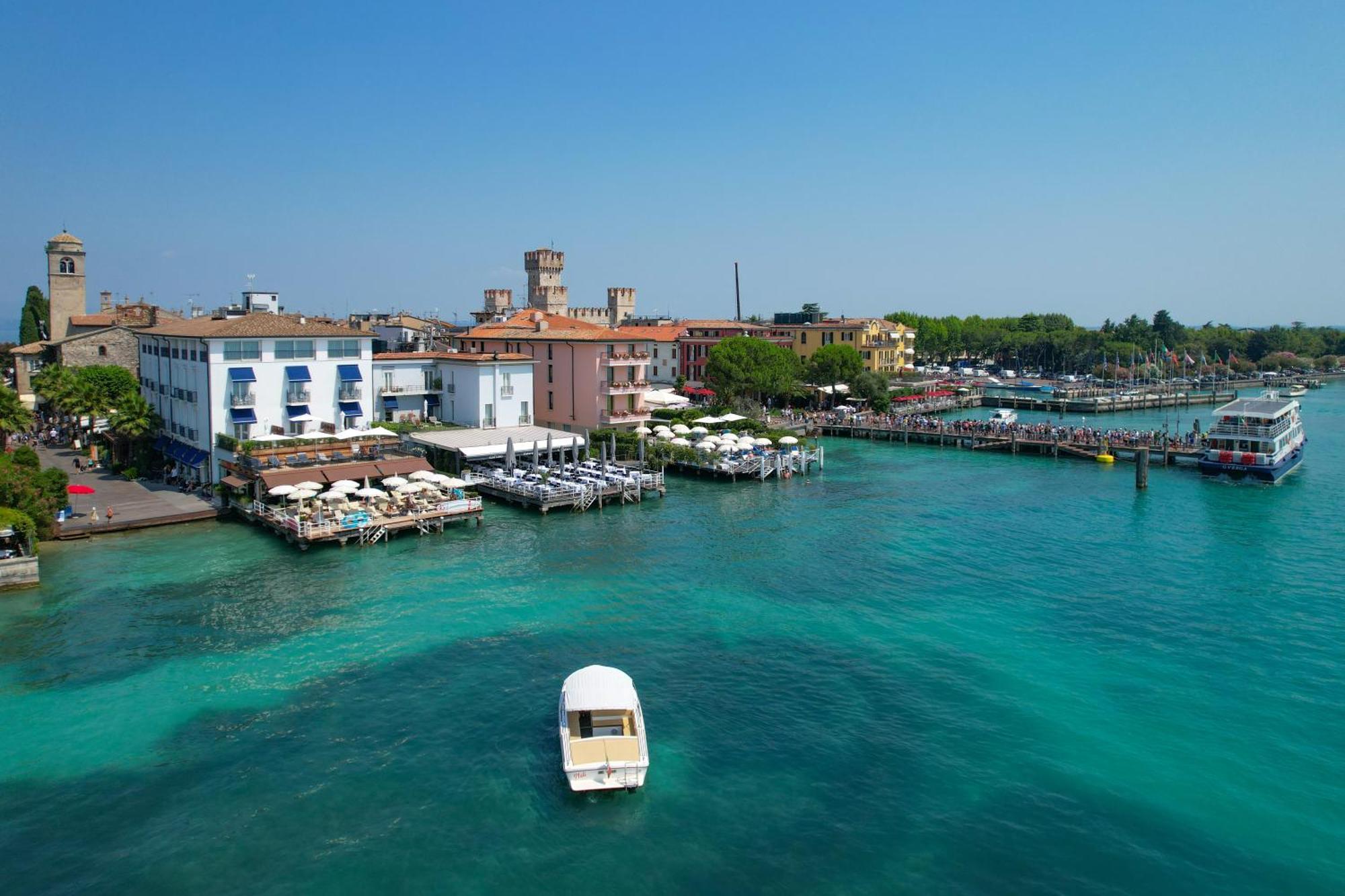 Hotel Flaminia Sirmione Exterior foto